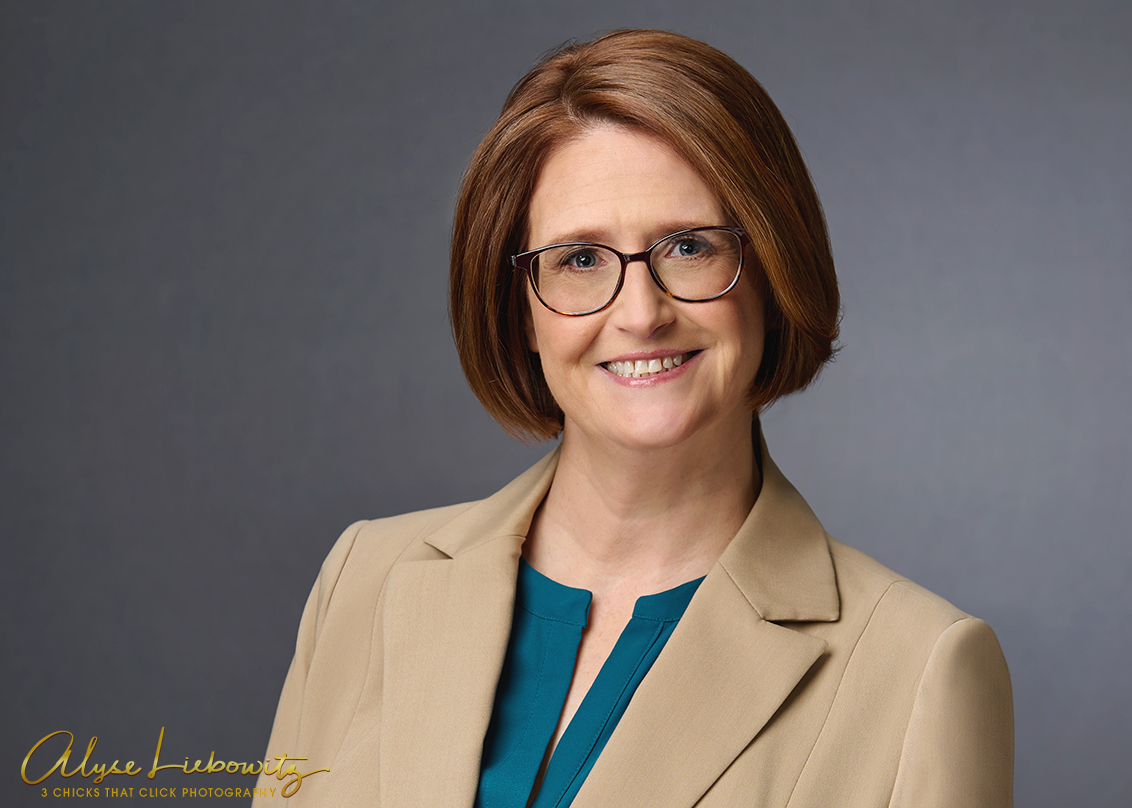 Dr. Elizabeth Bena-Schaul, Psychologist, photographed by 3 Chicks That Click Photography