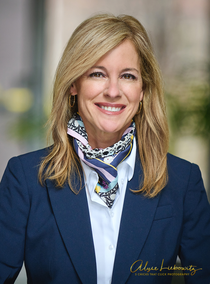 Joely Carasia, Heritage House, Sotheby's International Realty, realtor, photographed by 3 Chicks That Click Photography